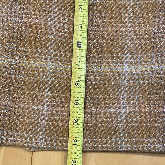 J CREW Pencil Skirt, Size 10, ochre, tone on tone plaid - Picture 5 of 5